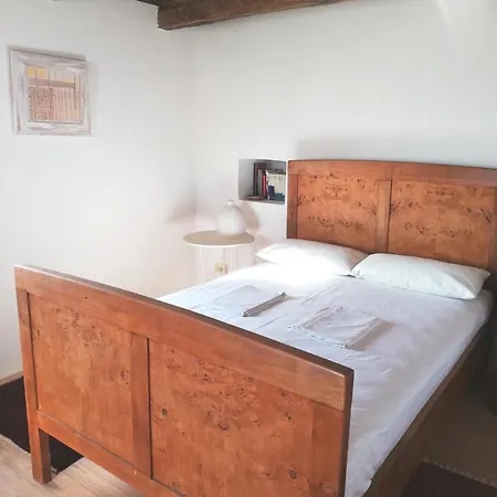 Flori Peaceful House - Short, 20' Drive To The Sea * Marezige