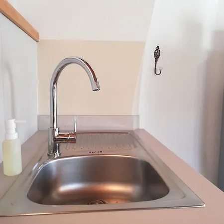 Flori Peaceful House - Short, 20' Drive To The Sea Hébergement de vacances Marezige