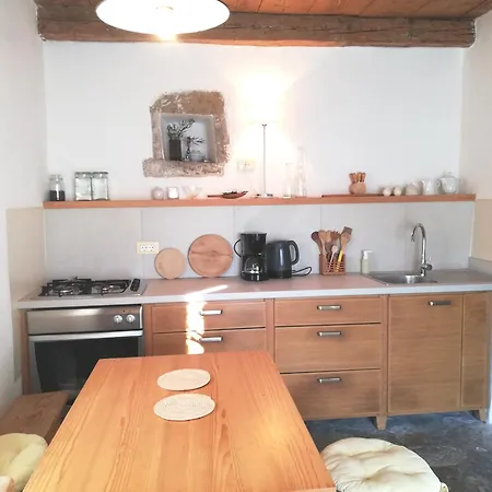 Flori Peaceful House - Short, 20' Drive To The Sea Marezige