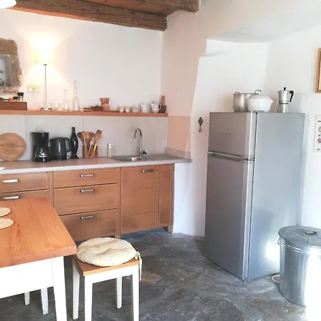Flori Peaceful House - Short, 20' Drive To The Sea * Marezige
