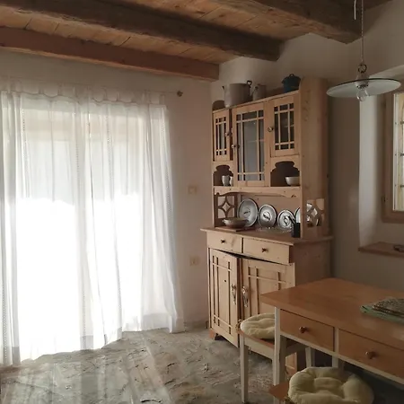 Flori Peaceful House - Short, 20' Drive To The Sea *