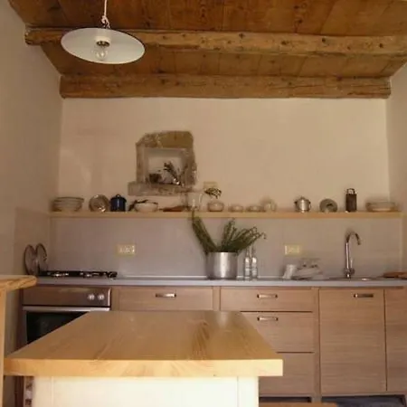Flori Peaceful House - Short, 20' Drive To The Sea *