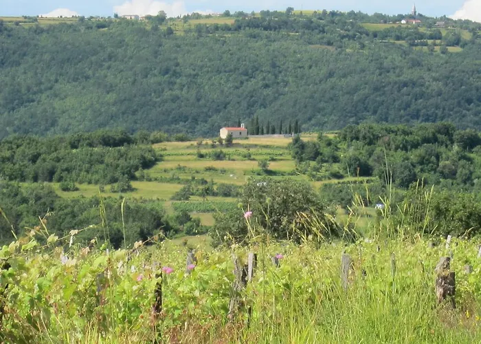 Peaceful House - Short Drive To The Sea * Marezige